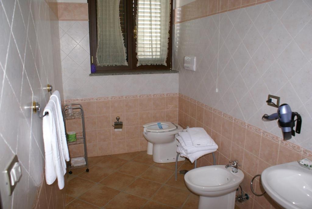 Residence Hotel La Commenda Montefiascone Buitenkant foto